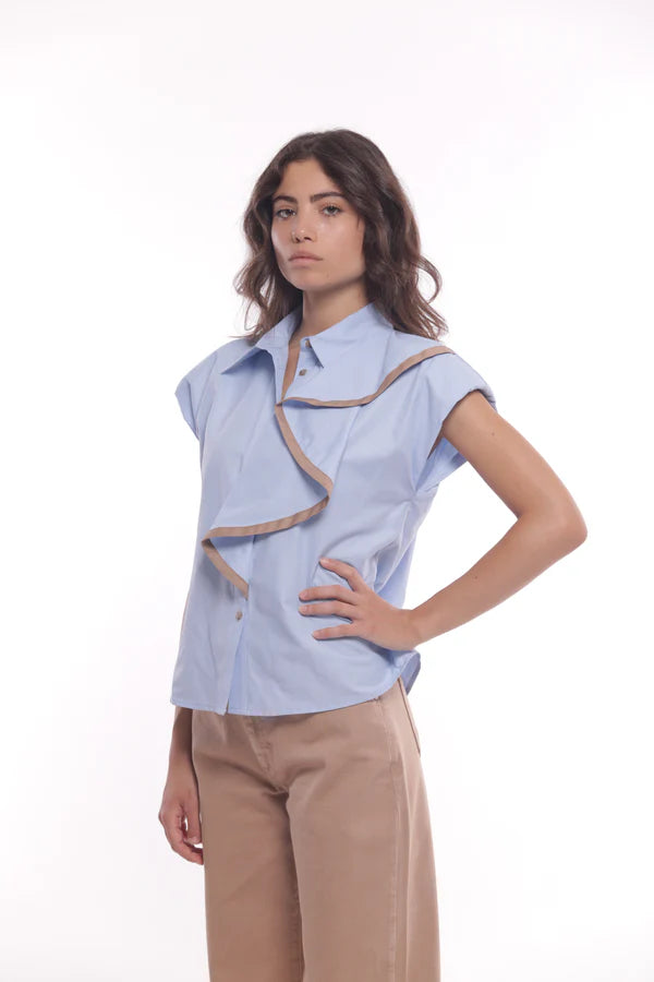 CAMICIA SMANICATA CON VOULANT BICOLOR